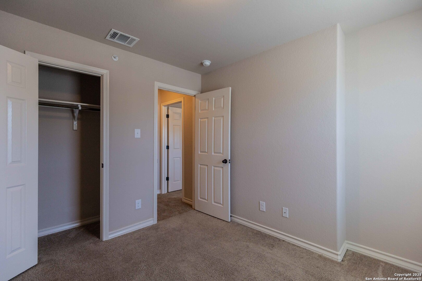 7314 Colina Way Converse, TX 78109 - Photo 21 of 34