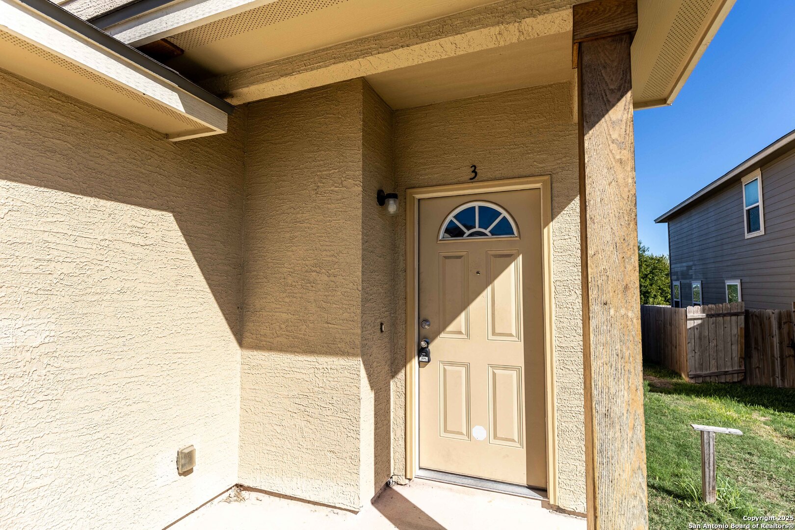 7314 Colina Way Converse, TX 78109 - Photo 3 of 34