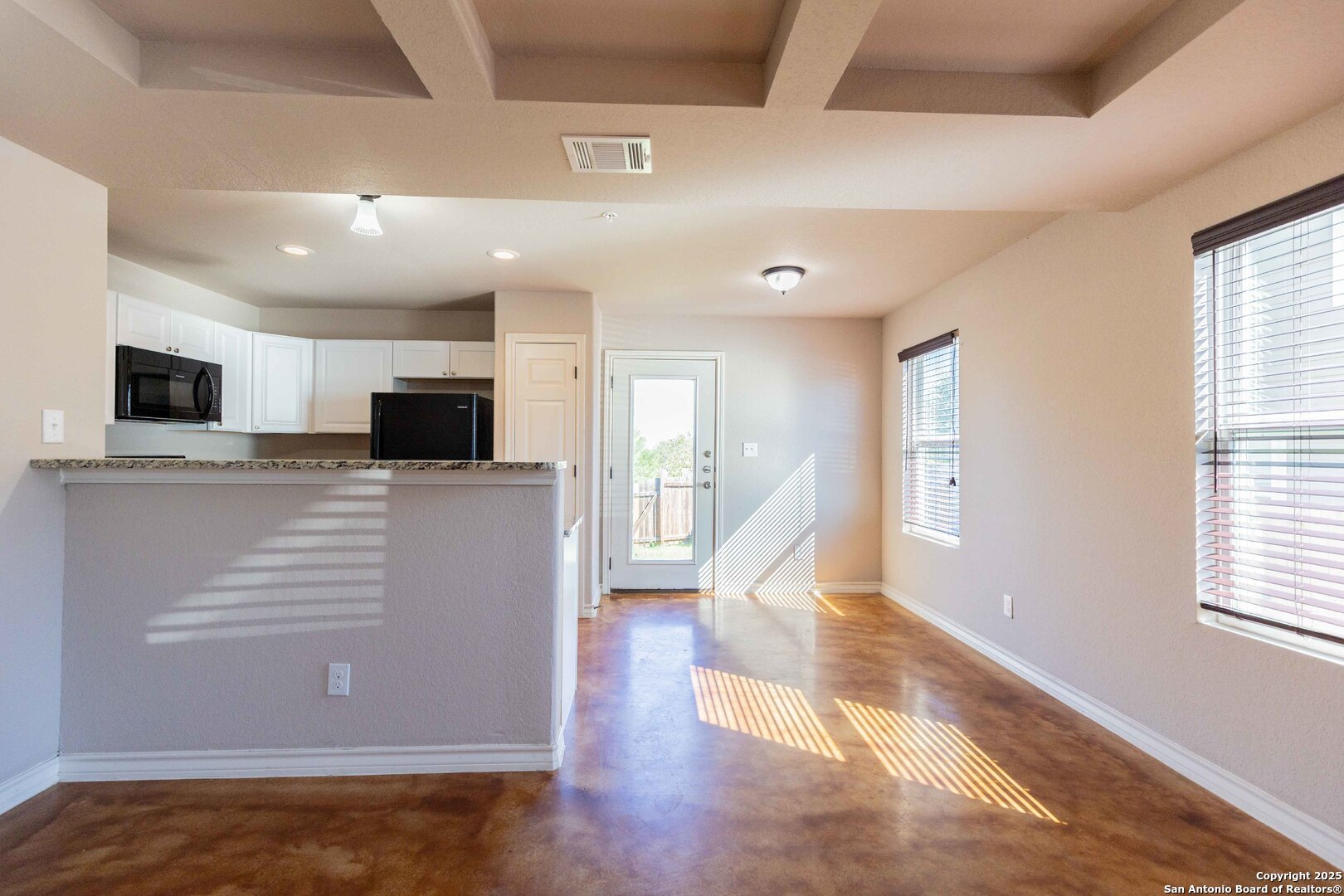 7314 Colina Way Converse, TX 78109 - Photo 9 of 34