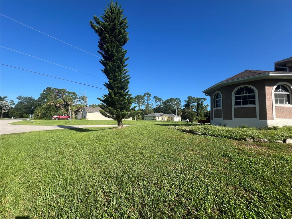 4110 Polynesia Road North Port, FL 34288 - Photo 38 of 43 Gallery Image 38