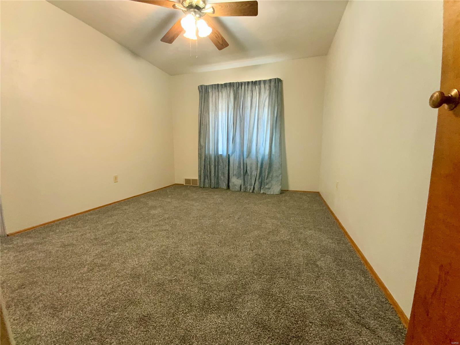 7032 North Humbert Road Godfrey, IL 62035 - Photo 12 of 22