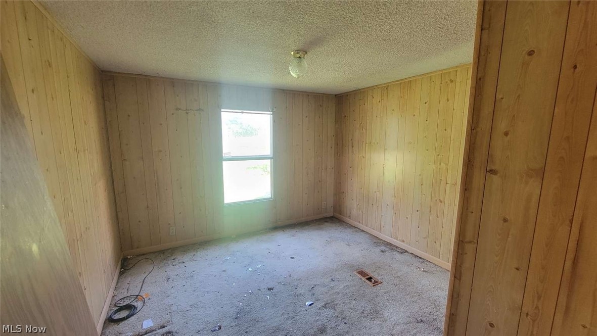 56670 Jordan Run Road Bellaire, OH 43906 - Photo 13 of 24 Gallery Image 13