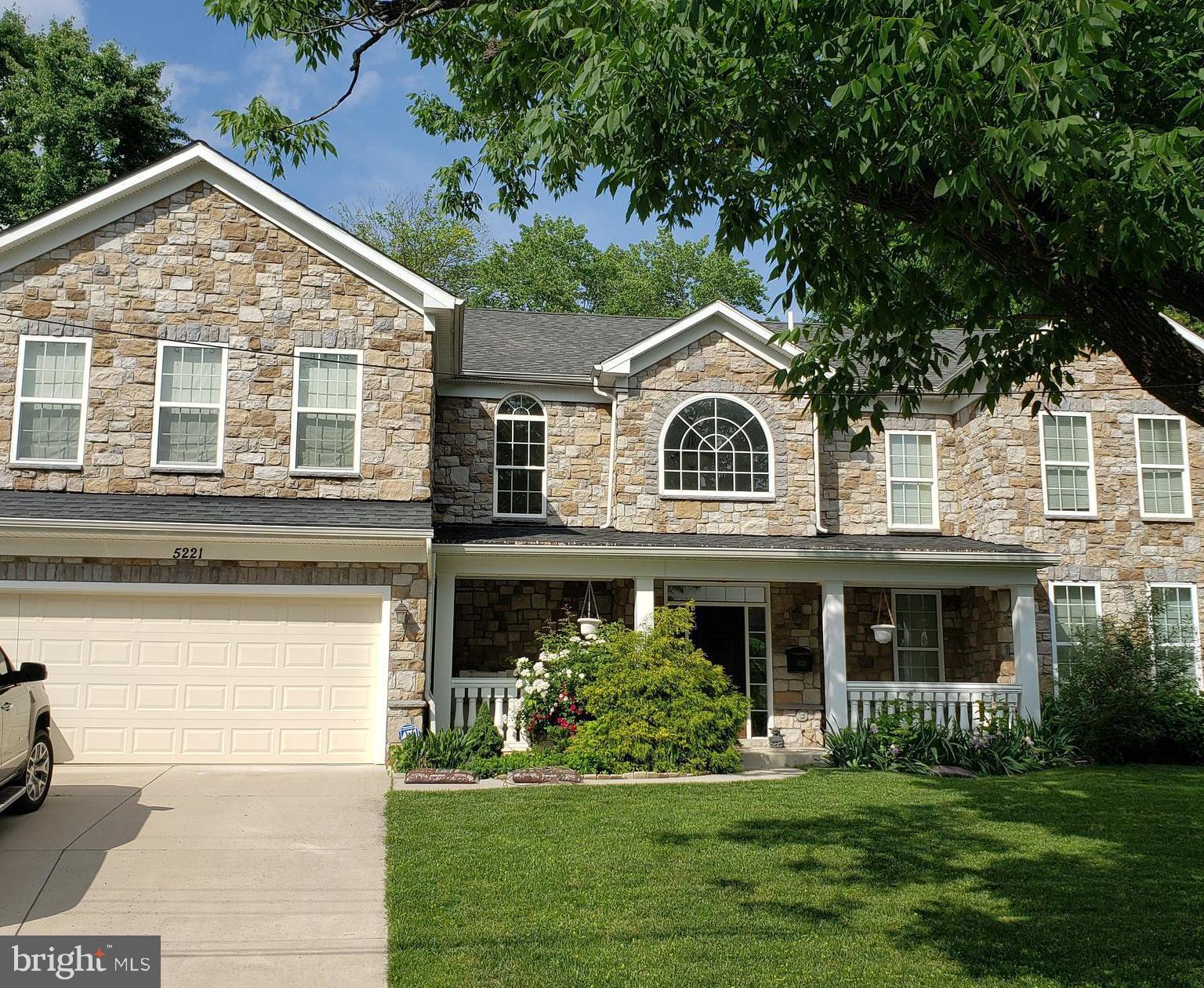 5221 Dalton Road Springfield, VA 22151 - Photo 3 of 39