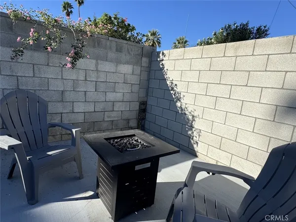 $2,500 | 68695 F Street, Cathedral City, CA 92234