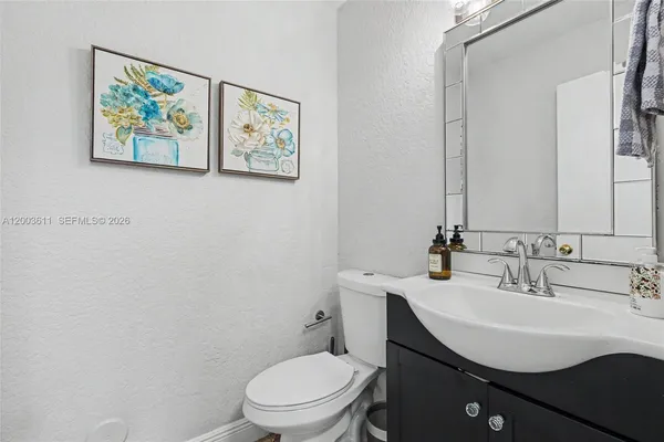 $4,850 | 7941 Northwest 3rd Place, Plantation, FL 33324