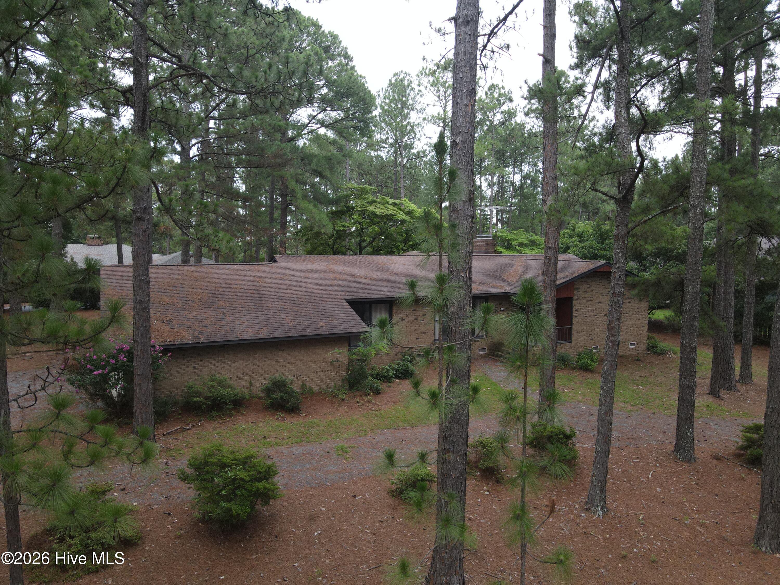 105 Hastings Road Seven Lakes, NC 27376 - Photo 4 of 38 Gallery Image 4