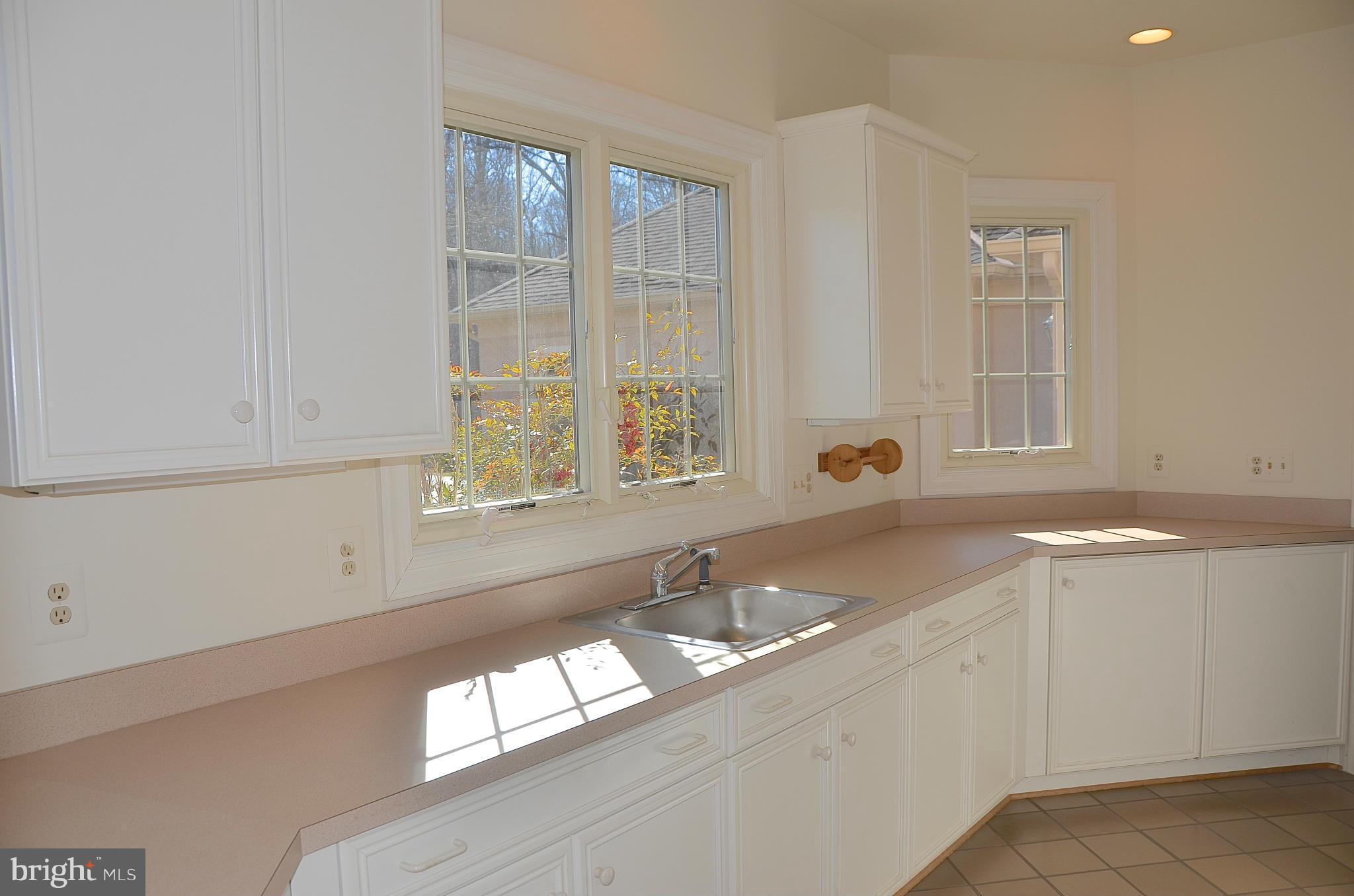 319 Dodon Road Davidsonville, MD 21035 - Photo 17 of 30 Kitchen