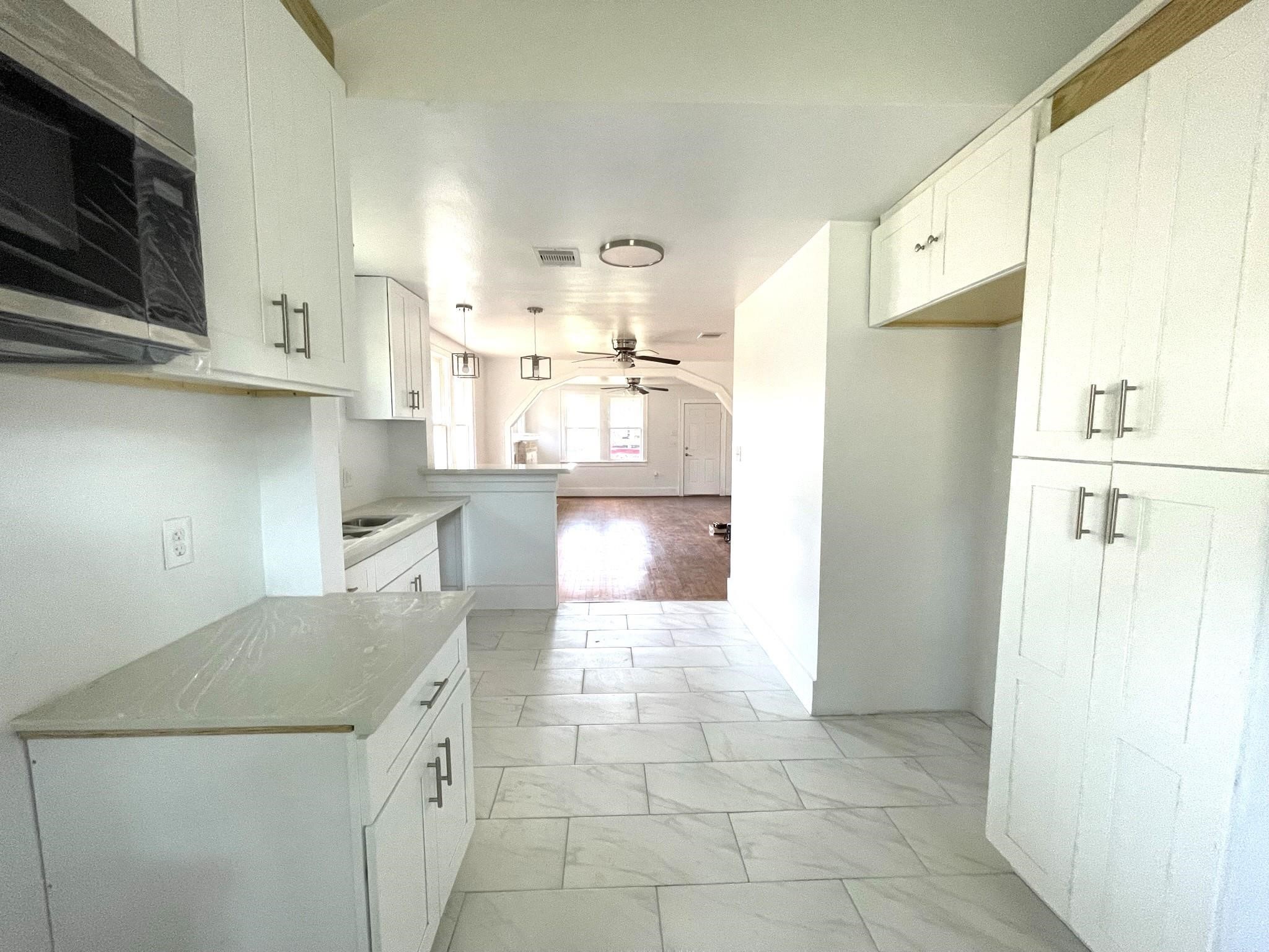 107 Sinclair Street Boling, TX 77420 - Photo 7 of 30 Gallery Image 7