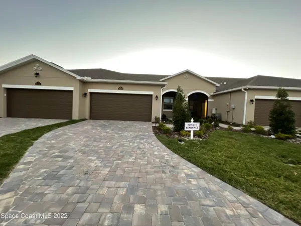 $3,200 | 8563 Loren Cove Drive, Melbourne, FL 32940