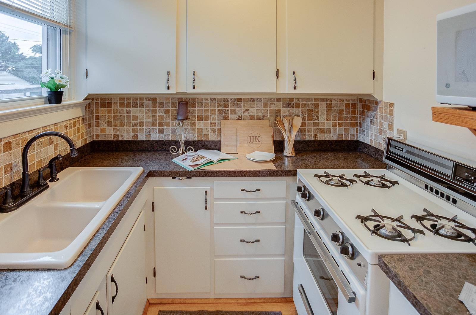 2817 Ralph Street Granite City, IL 62040 - Photo 9 of 28 Gallery Image 9