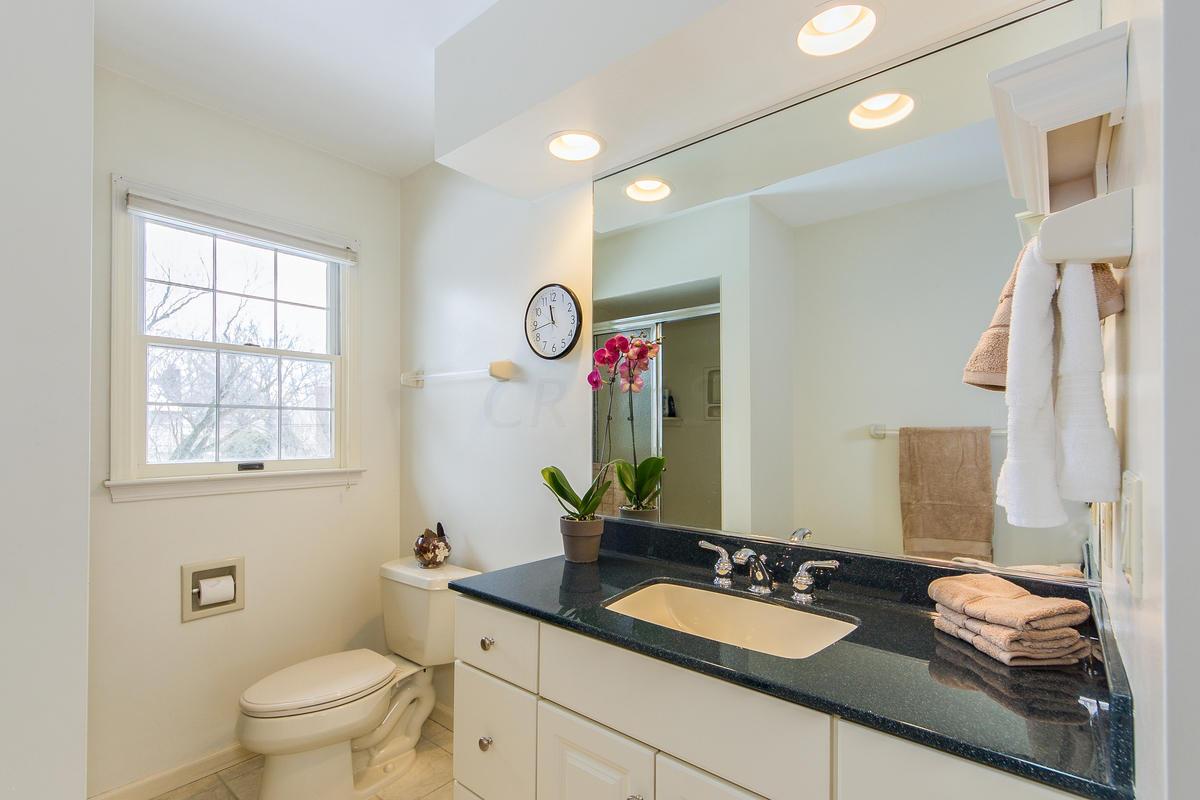 3954 Newhall Road Columbus, OH 43220 - Photo 45 of 56 Gallery Image 45