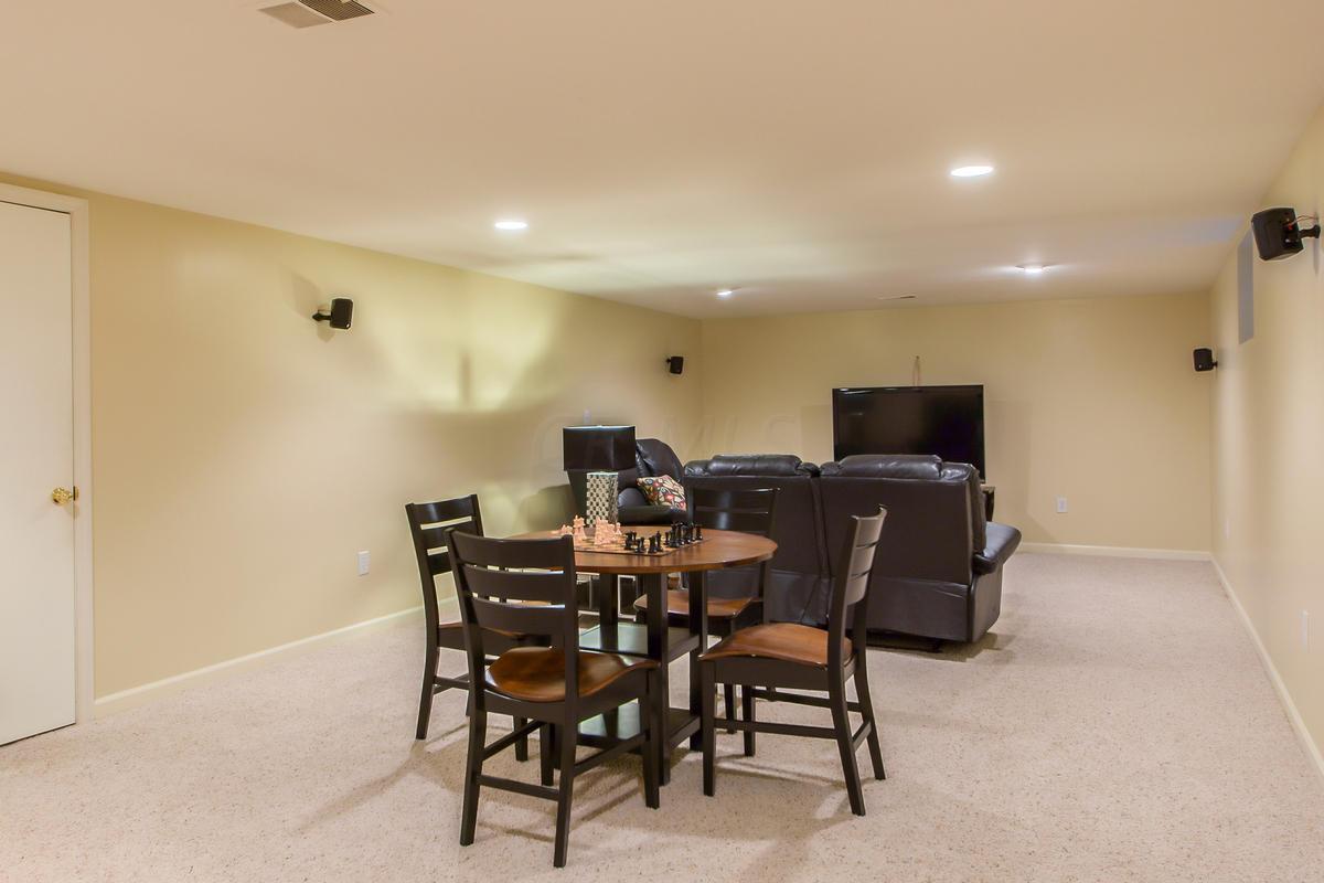 3954 Newhall Road Columbus, OH 43220 - Photo 53 of 56 Gallery Image 53