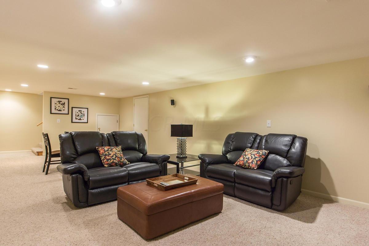 3954 Newhall Road Columbus, OH 43220 - Photo 54 of 56 Gallery Image 54