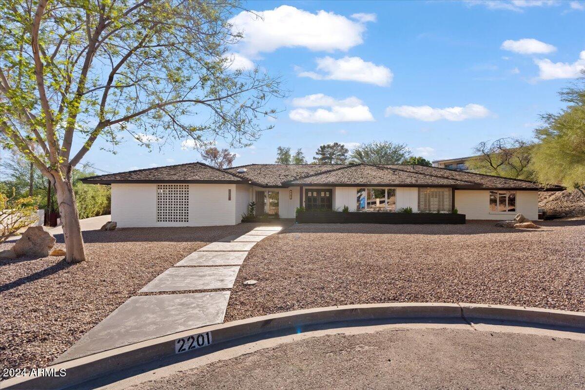 2201 East Bethany Home Road Phoenix, AZ 85016 - Photo 1 of 1 07-72895535