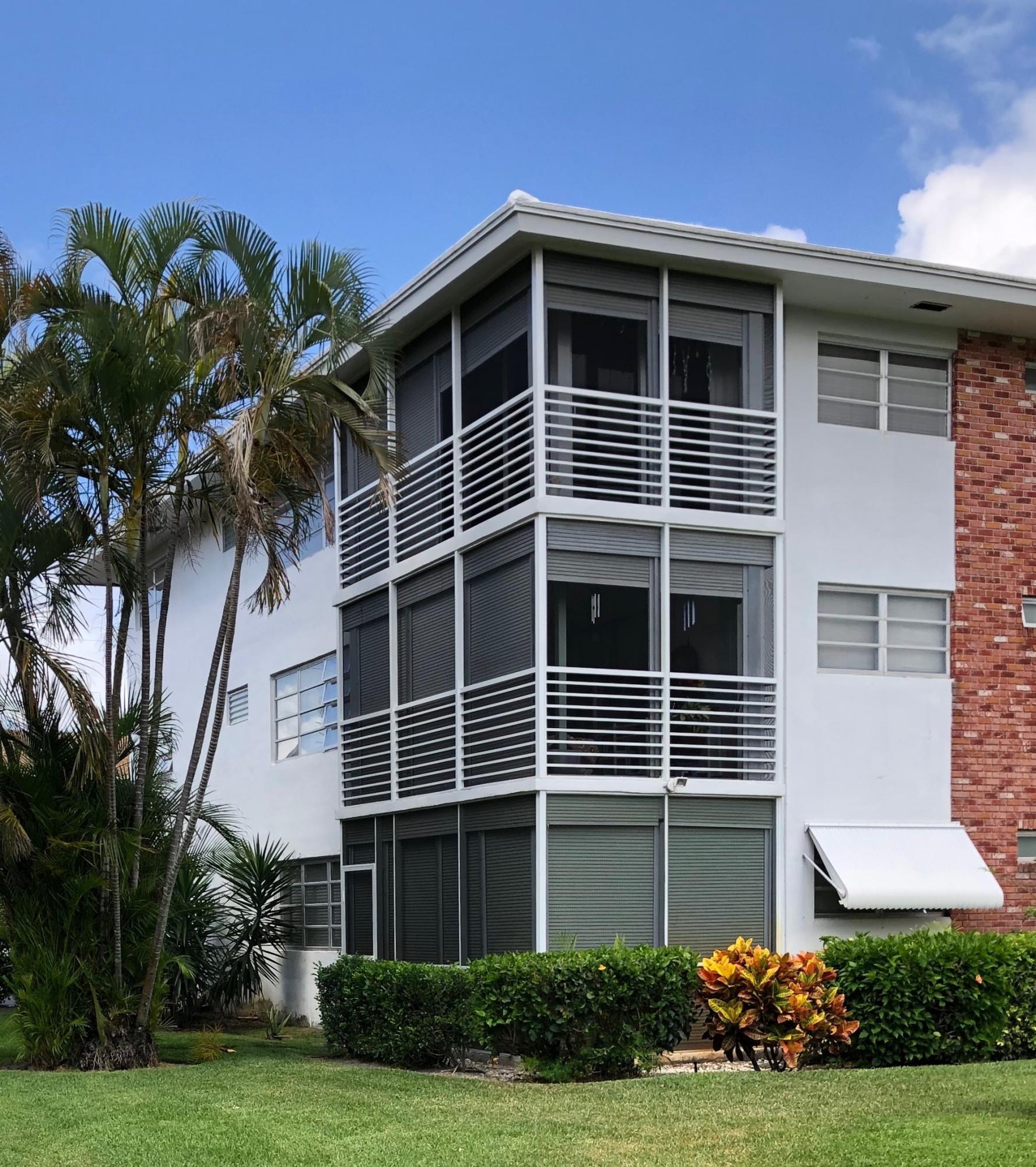 25 Southeast 13th Street, Unit A1 Boca Raton, FL 33432 - Photo 2 of 24 GROUND FLOOR END UNIT