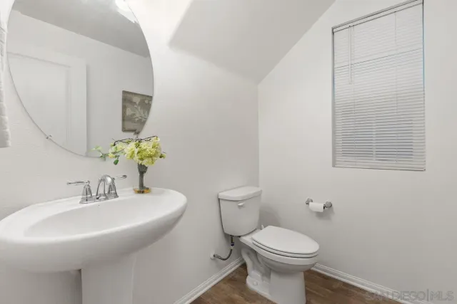 $795,000 | 264 Camellia Way, Vista, CA 92083