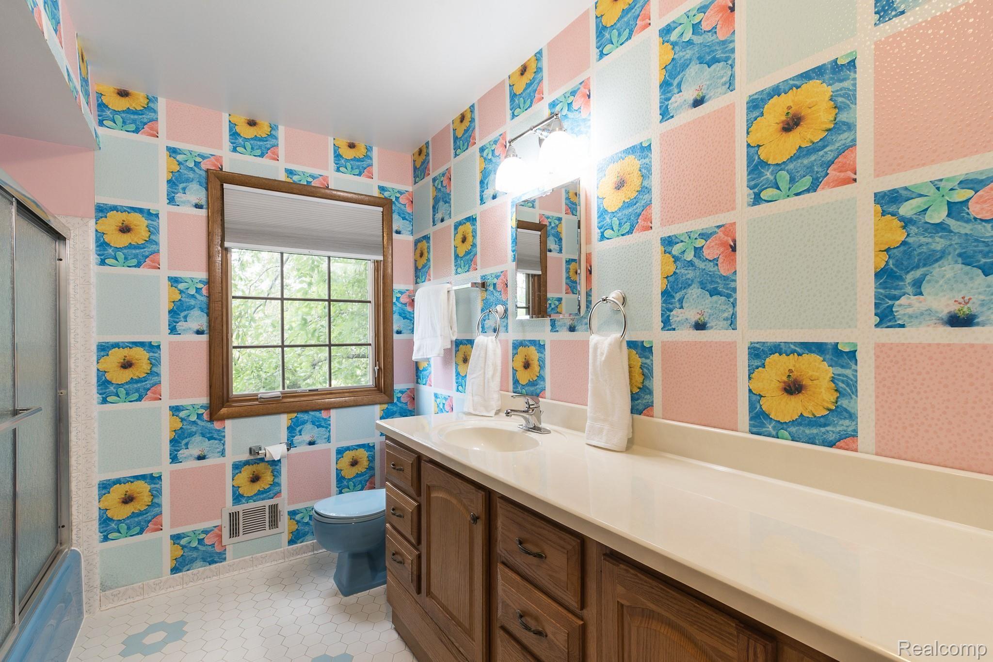 46120 Maben Road Canton, MI 48187 - Photo 30 of 35 46120Maben-29.jpg