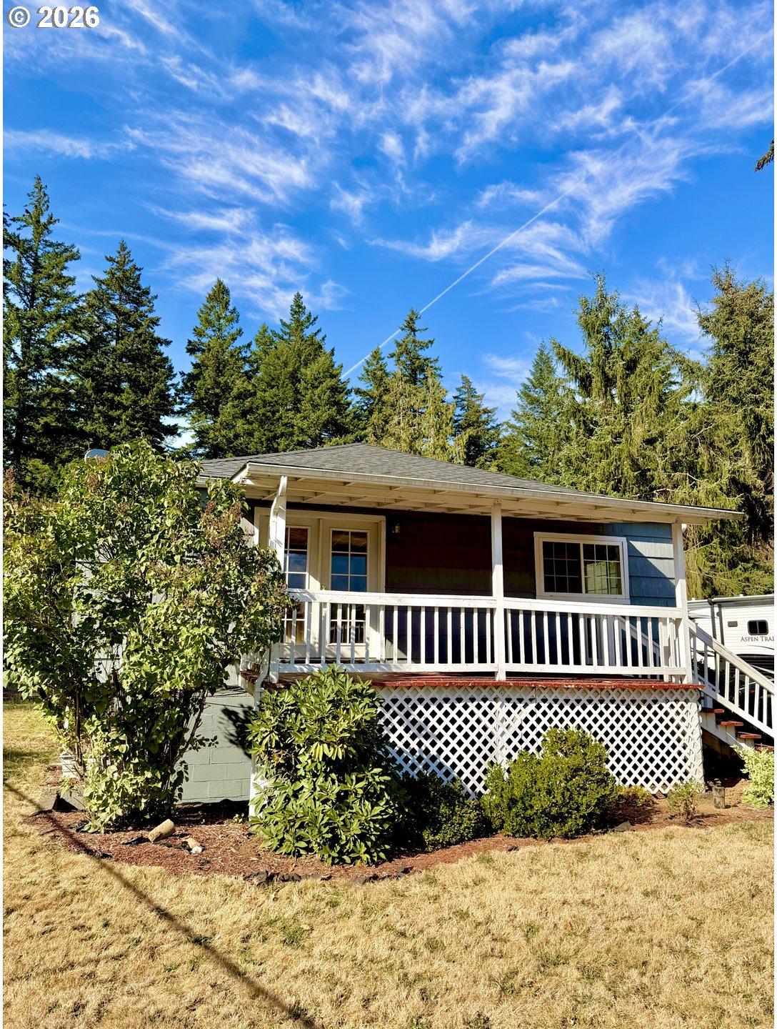 389 Northwest Gropper Road Stevenson, WA 98648 - Photo 2 of 25 Gallery Image 2