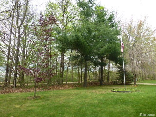 4946 Lonsberry Road Columbiaville, MI 48421 - Photo 31 of 45 P1010916.jpg
