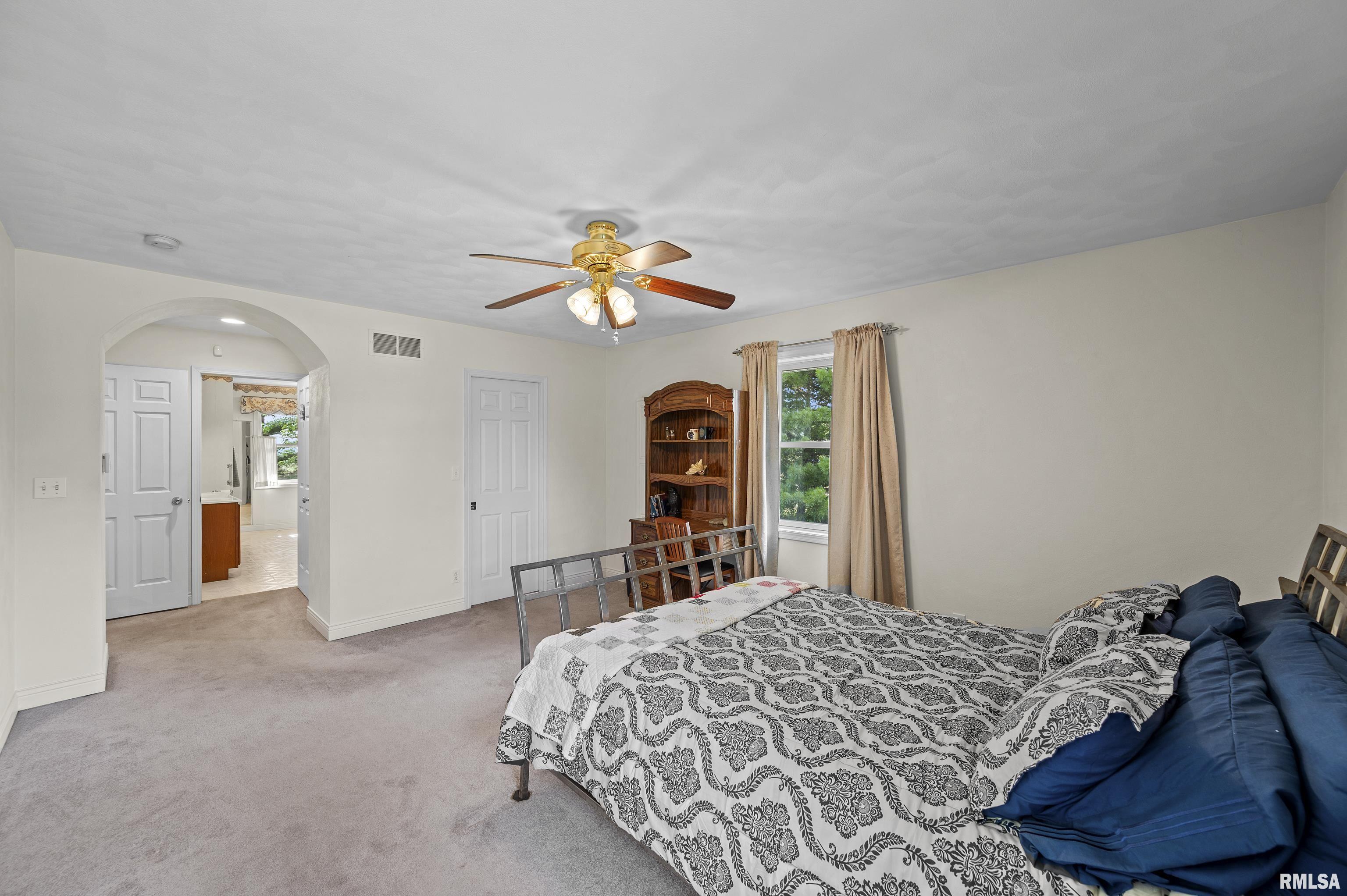 16202 North Centerville Road Edelstein, IL 61526 - Photo 15 of 47 Gallery Image 15