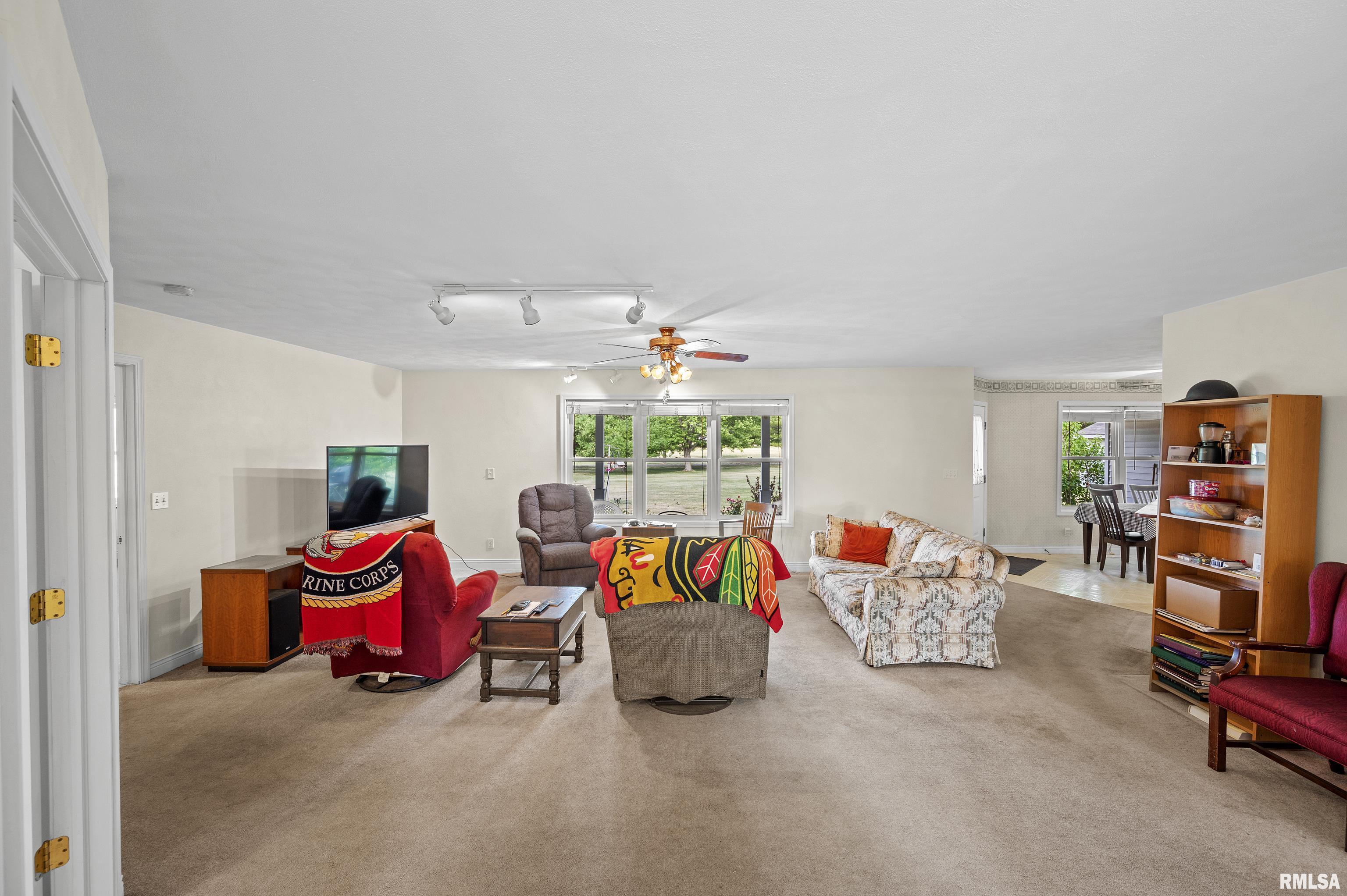 16202 North Centerville Road Edelstein, IL 61526 - Photo 4 of 47 Gallery Image 4