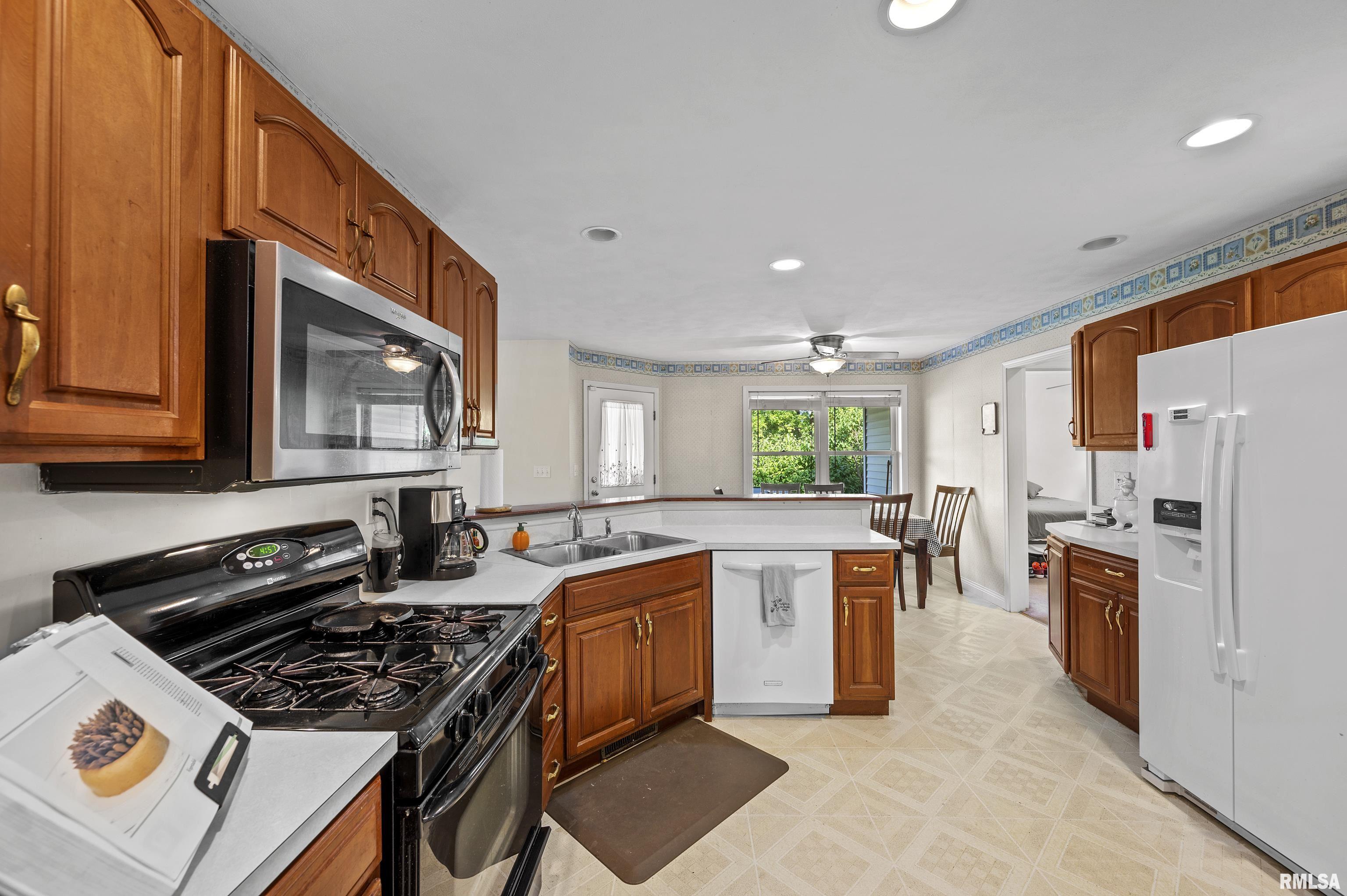 16202 North Centerville Road Edelstein, IL 61526 - Photo 8 of 47 Gallery Image 8