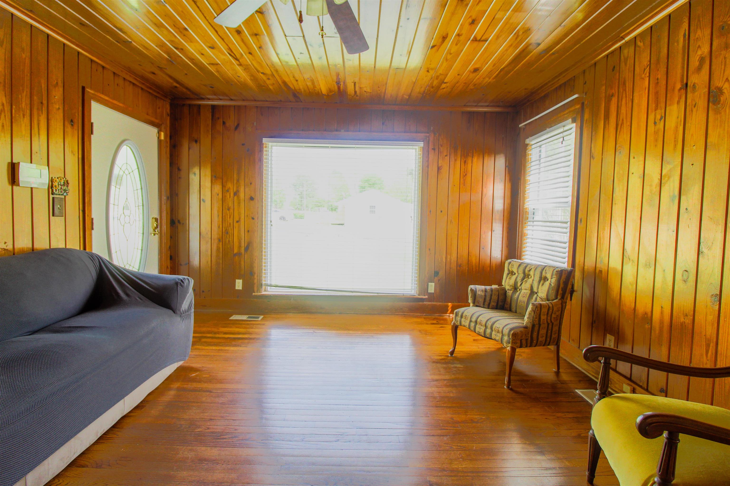 274 Joann Street Ripley, TN 38063 - Photo 4 of 28 a living room with furniture and a large window