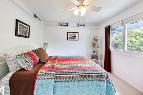 $470,000 | 401 Quigley Street, Mundelein, IL 60060