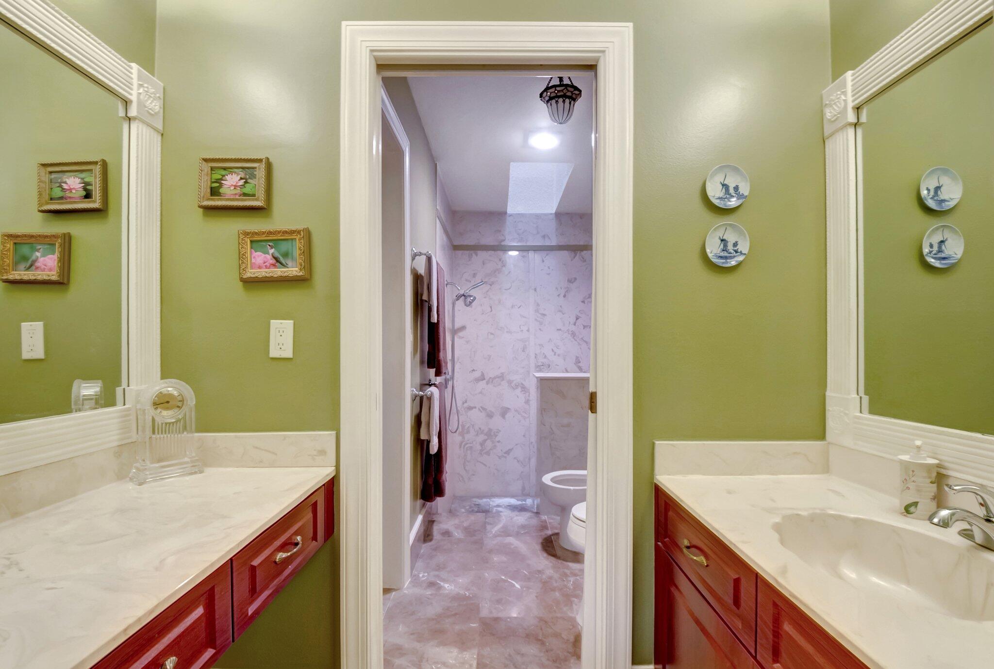 9758 Erica Court Boca Raton, FL 33496 - Photo 26 of 74 Primary Bathroom