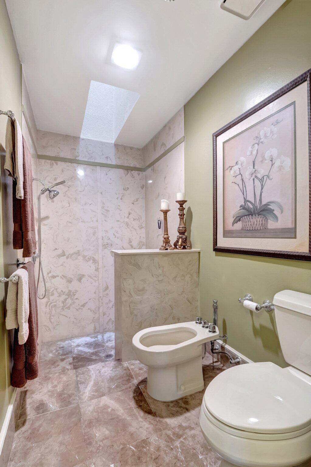 9758 Erica Court Boca Raton, FL 33496 - Photo 28 of 74 Primary Bathroom