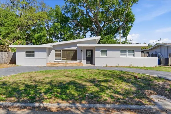 $419,000 | 1321 Murray Avenue, Clearwater, FL 33755