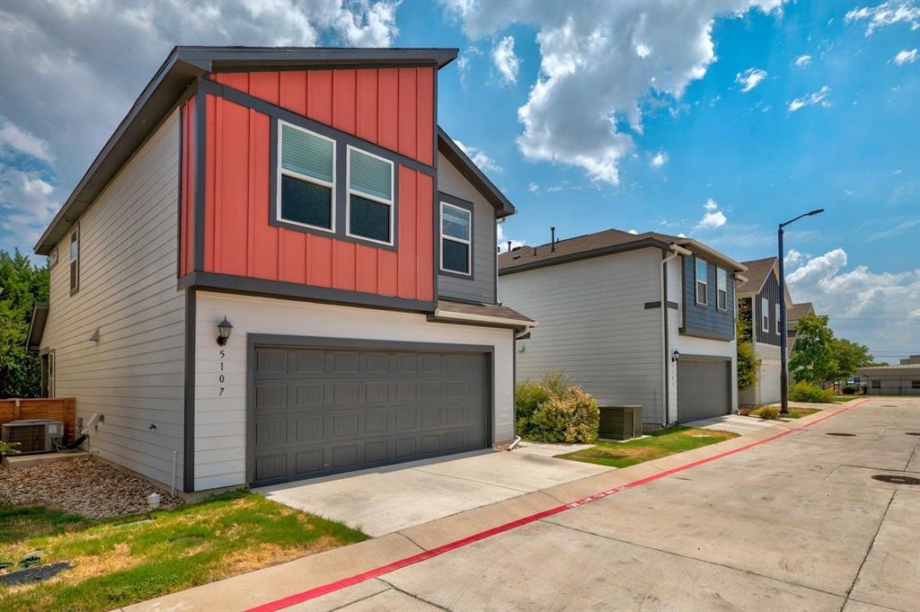 5107 Lemon Tree Path, Unit 127 Austin, TX 78723 - Photo 3 of 40 Gallery Image 3
