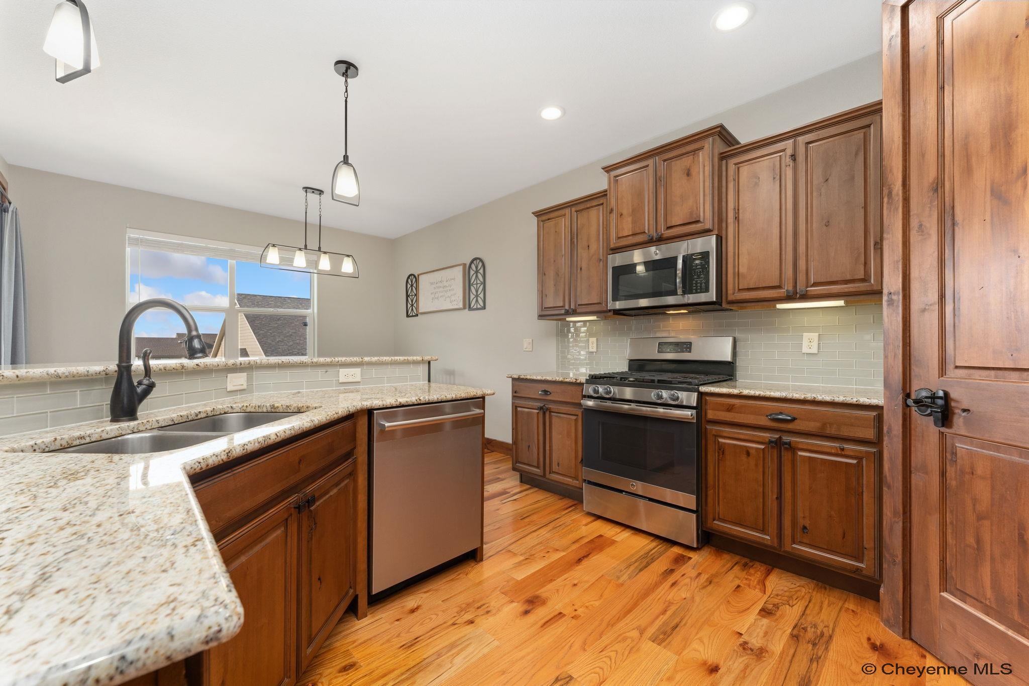 3712 Rustic Road Cheyenne, WY 82001 - Photo 9 of 30 Gallery Image 9