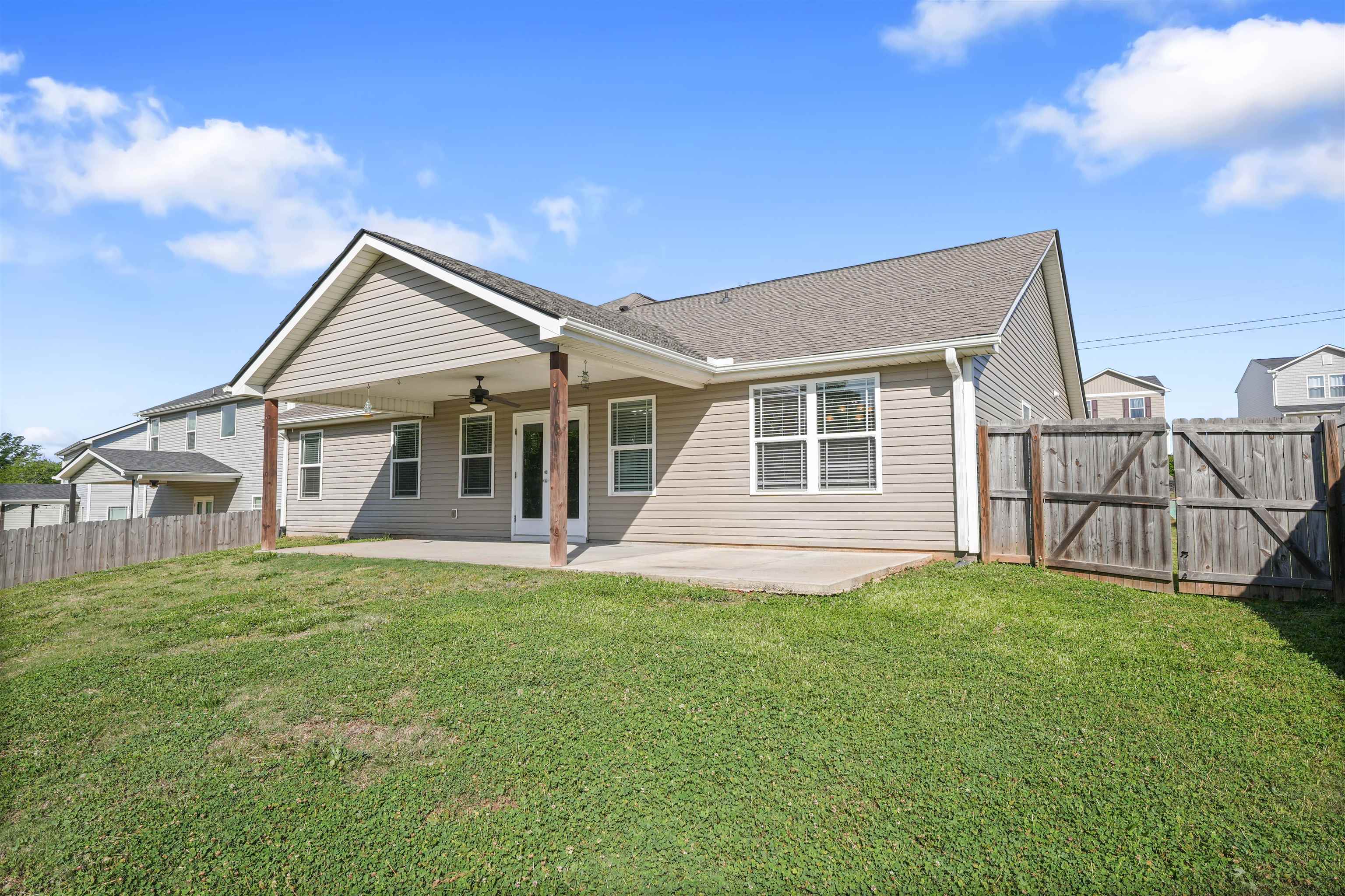 113 Lyman Lake Road Lyman, SC 29365 - Photo 4 of 28