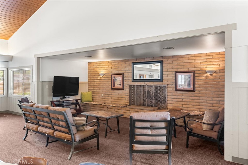 1901 Dayton Road, Unit 27 Chico, CA 95928 - Photo 47 of 53 Cozy seating area in the clubhouse