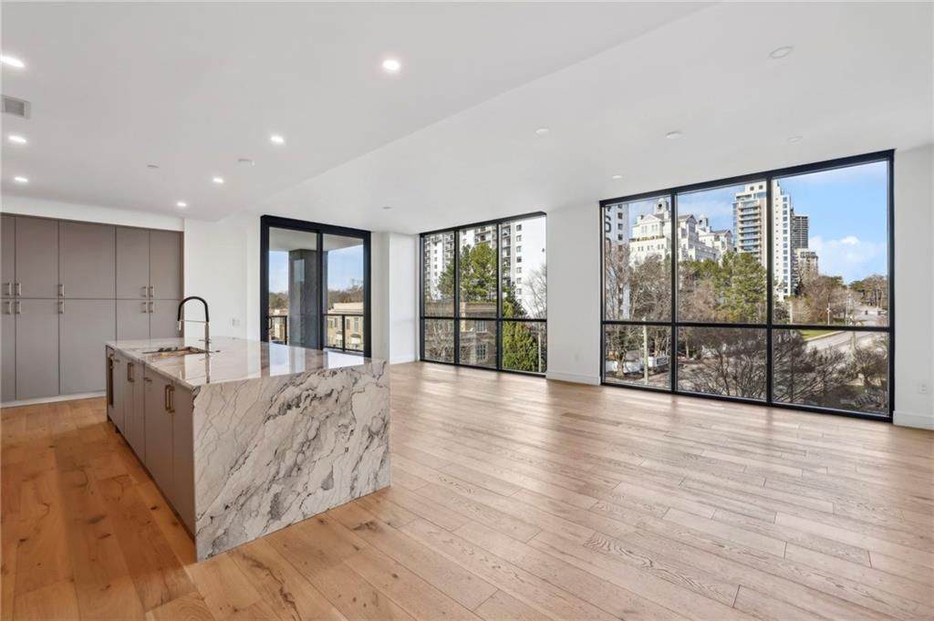 2425 Peachtree Road, Unit 501 Atlanta, GA 30305 - Photo 8 of 39 Gallery Image 8