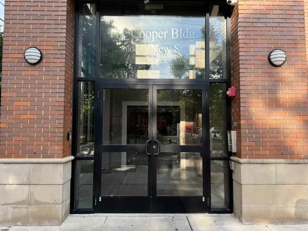 $1,925 | 700 New Street, Unit 305, Camden, NJ 08103