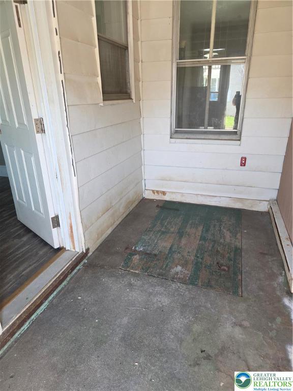 210 2nd Street Slatington, PA 18080 - Photo 10 of 28 a view of small space
