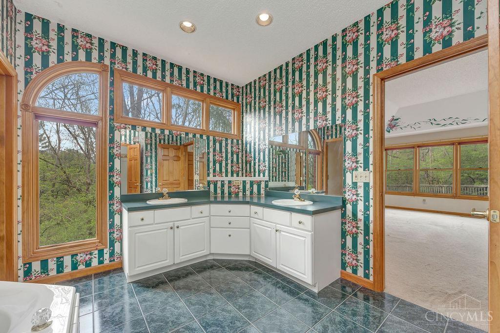 10525 Mill Road Cincinnati, OH 45240 - Photo 43 of 68 Gallery Image 43