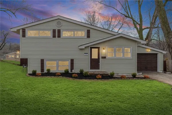 $270,000 | 3507 Ruysser Road, Kansas City, MO 64137