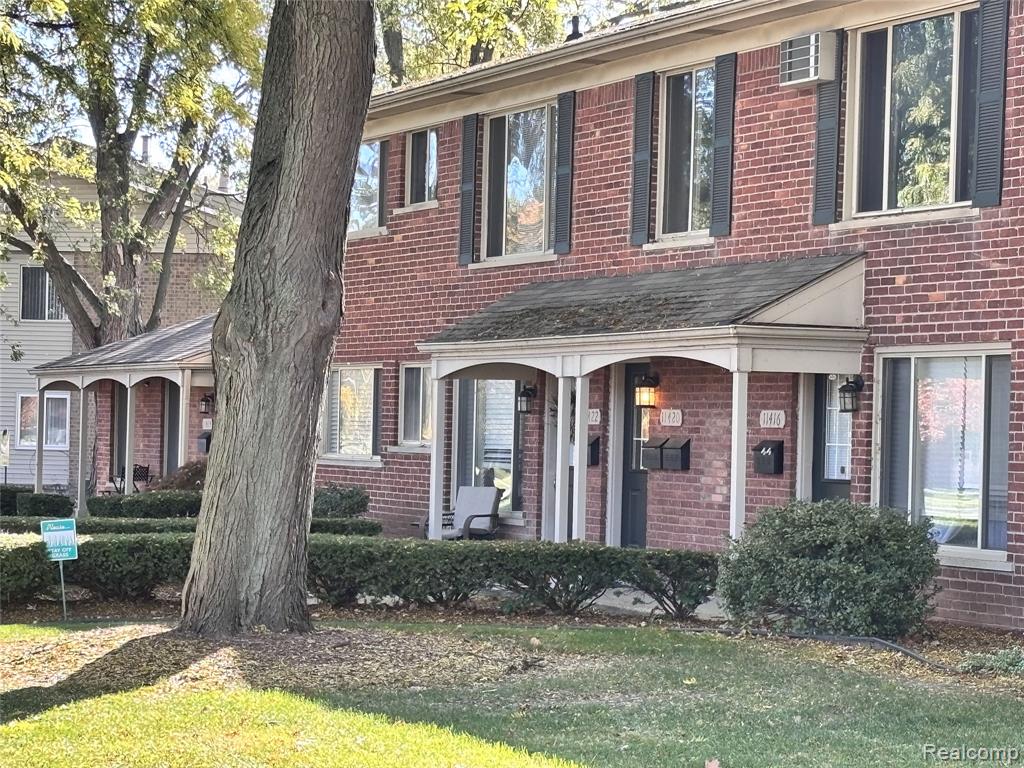 11420 Canal Road, Unit 202 Sterling Heights, MI 48314 - Photo 1 of 26 Gallery Image 1