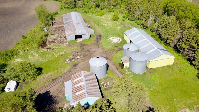 $425,000 | 41477 County Road 183, Sauk Centre, MN 56378