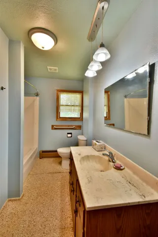 $425,000 | 41477 County Road 183, Sauk Centre, MN 56378