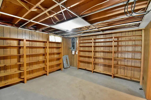 $425,000 | 41477 County Road 183, Sauk Centre, MN 56378