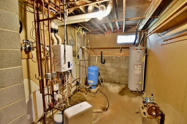 $425,000 | 41477 County Road 183, Sauk Centre, MN 56378