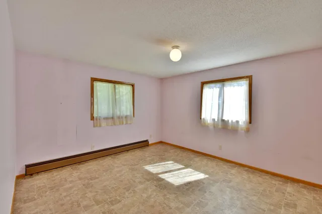 $425,000 | 41477 County Road 183, Sauk Centre, MN 56378