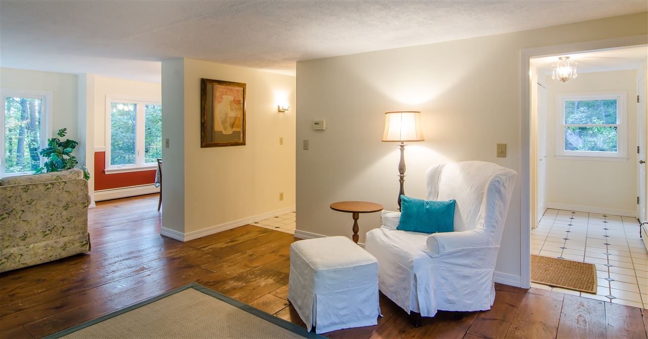 293 Fox Lane Quechee, VT 05059 - Photo 5 of 17 Gallery Image 5