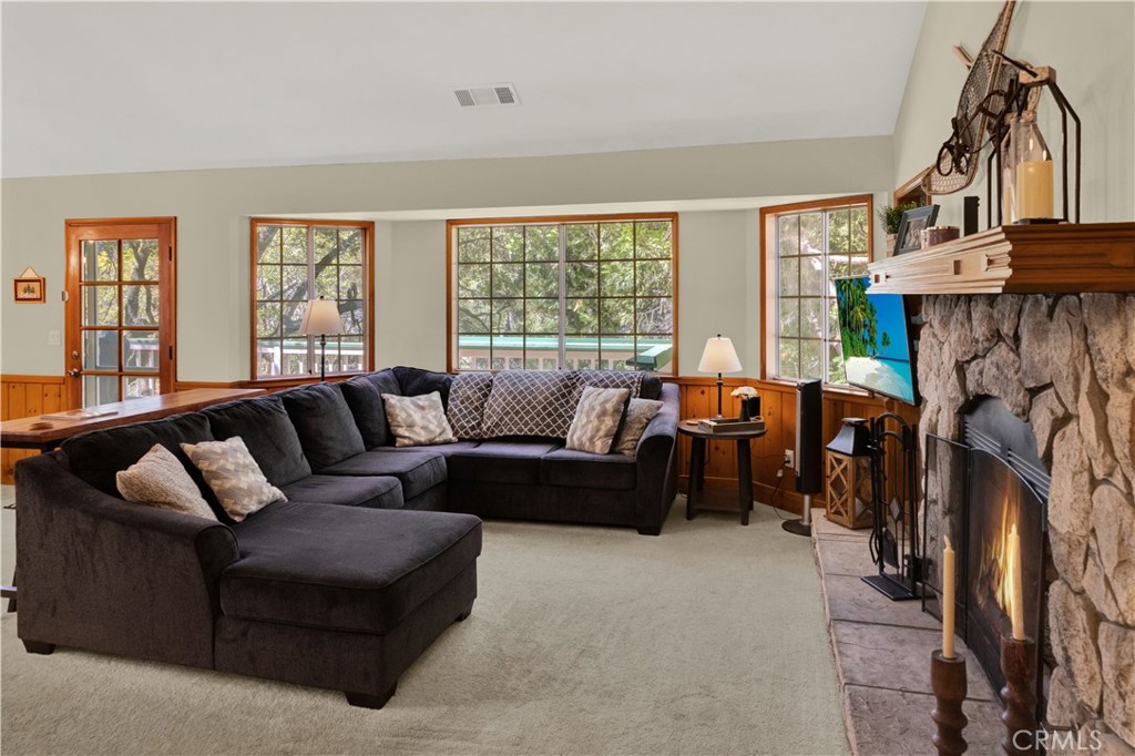 1108 Grass Valley Road Lake Arrowhead, CA 92352 - Photo 6 of 70