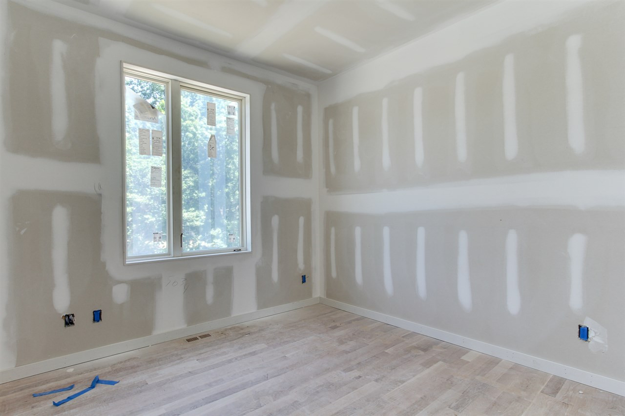 418 Chavis Way Raleigh, NC 27601 - Photo 17 of 25 Photo 17