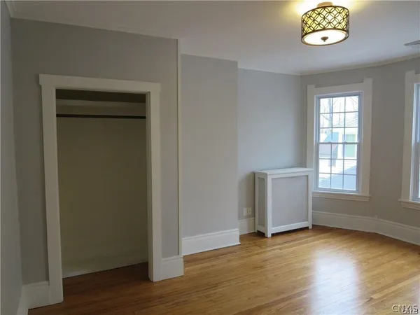 $1,900 | 1801 James Street, Unit 2, Syracuse, NY 13206